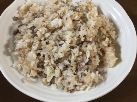 合挽きミンチとじゃこのチャーハン